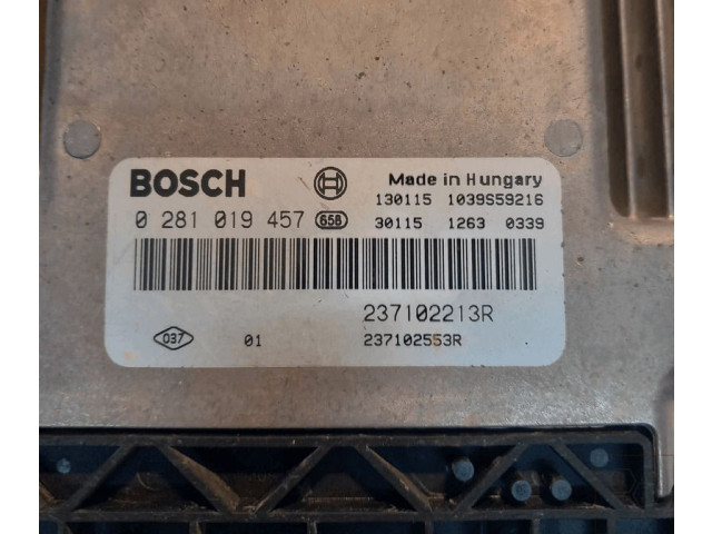 Блок управления 237102553R Dacia Sandero