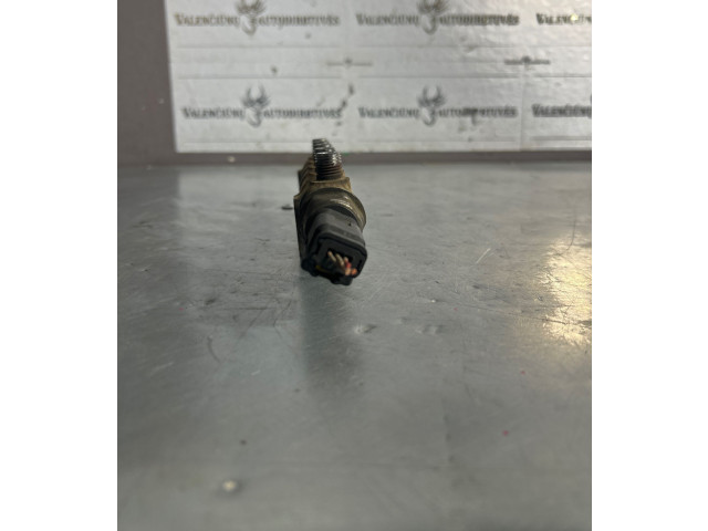 Vstřikovací lišta 9654590, 9654592680   Citroen Berlingo     