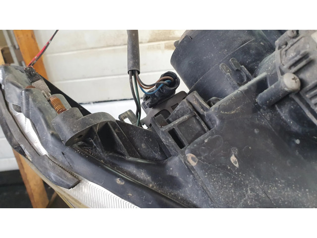 Передняя фара