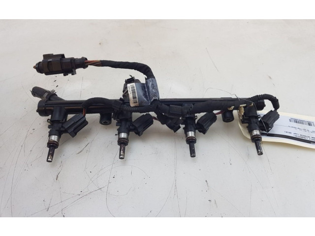 Топливная рампа Skoda Octavia Mk3 (5E) для двигателя CJSB