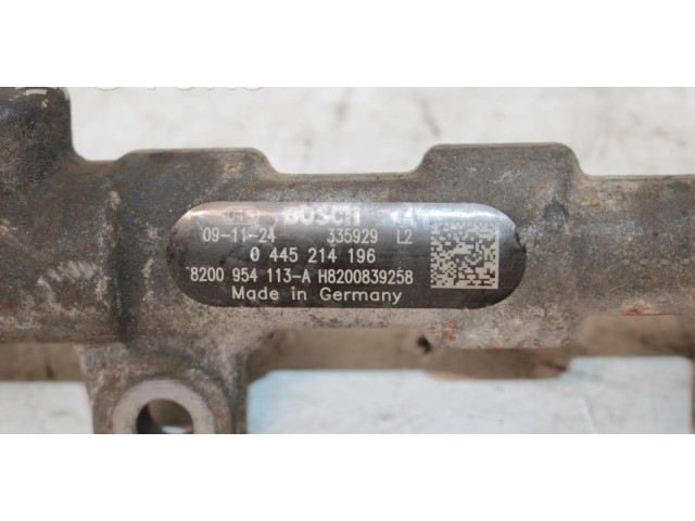 Топливная рампа 8200954113A, 0445214196   Renault Trafic II (X83) 2.0  для двигателя M9RE780