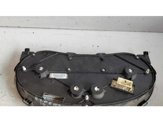 Přístrojová deska Citroen Berlingo 2013 555001310104