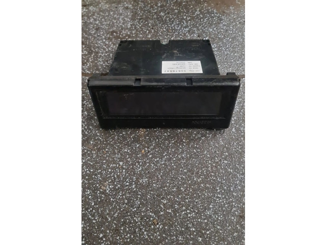 Дисплей    30679647   Volvo V50