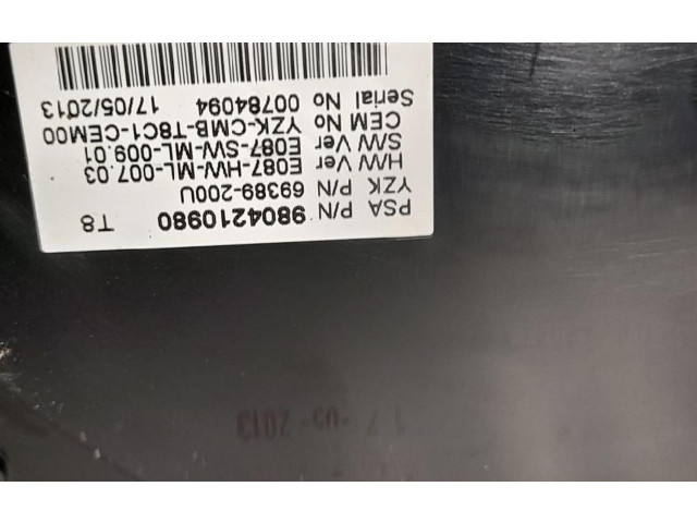 Geschwindigkeitsmesser Cockpit 9804210980   Peugeot 5008       