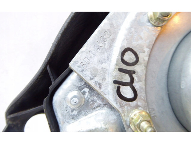 Подушка безопасности водителя 8200432120 Renault Clio II