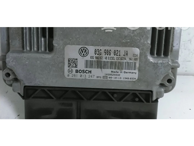 Řídící jednotka 03G906021JA, 0281013247 Volkswagen Caddy 2009