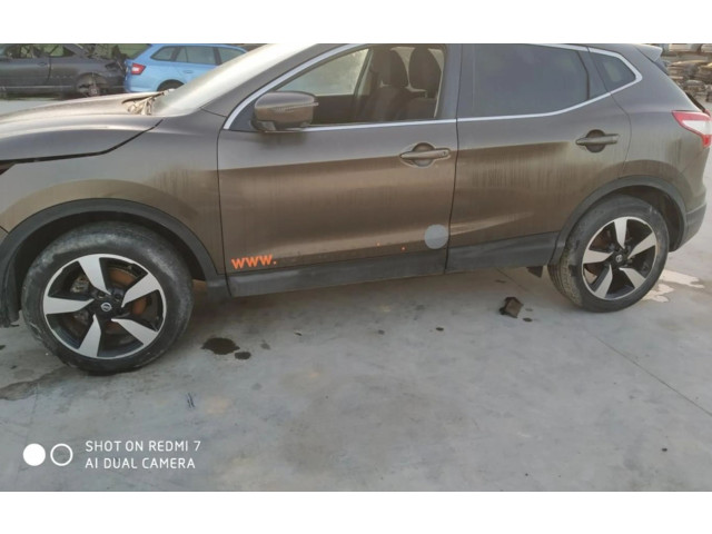 Přístrojová deska Nissan Qashqai 2015