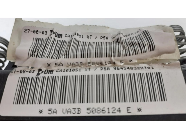 Подушка безопасности водителя 96454032XT, E509E314618U176 Citroen Berlingo