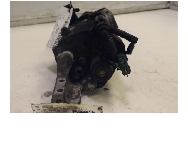 Топливный насос A6650700101 SsangYong Kyron