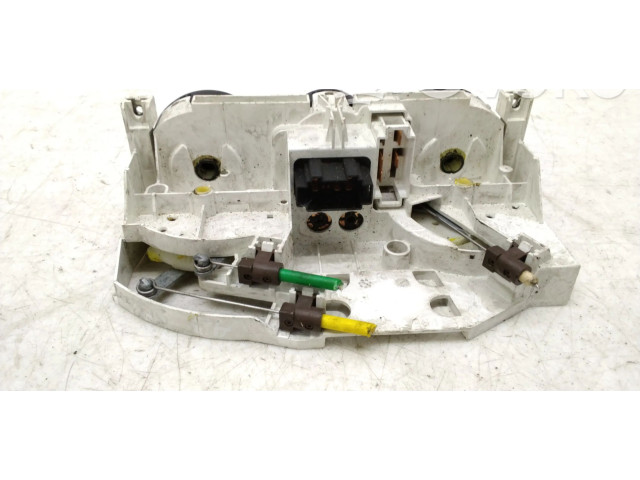 Блок управления климат-контролем 8L0819045A   Audi A3 S3 8L