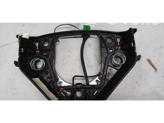 Подушка безопасности водителя 30665740 Volvo S60