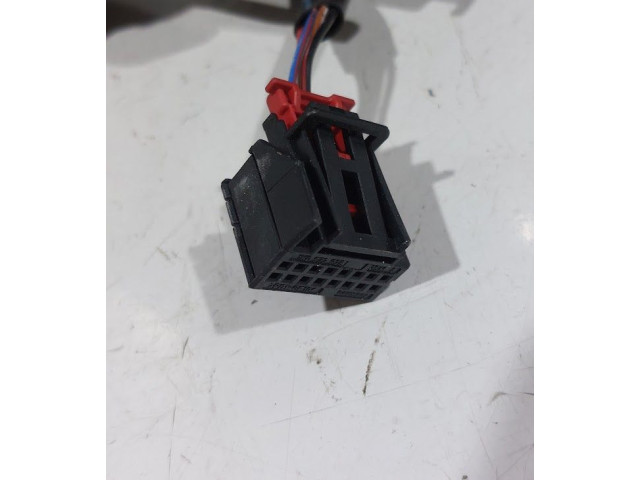 Зеркало электрическое        Volkswagen Golf Plus  2005 - 2013 года   