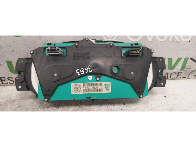 Панель приборов P8200733620, 216774992 Dacia Sandero