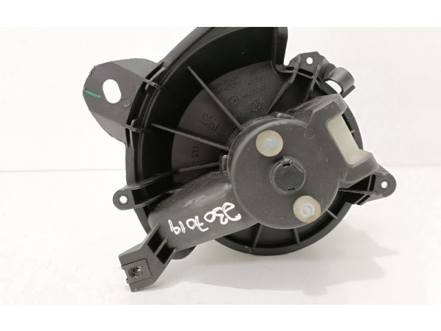 Вентилятор печки 164230100 Fiat Grande Punto