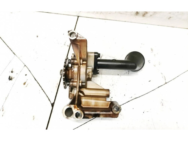 Масляный насос 11346030811 Skoda Octavia Mk2 (1Z)