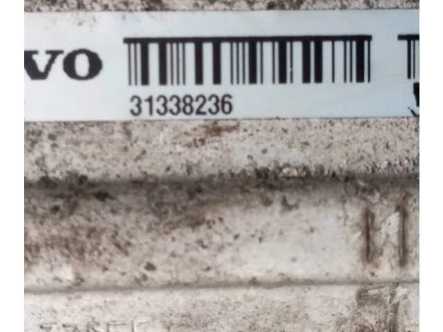 Интеркулер 31338236 Volvo S60