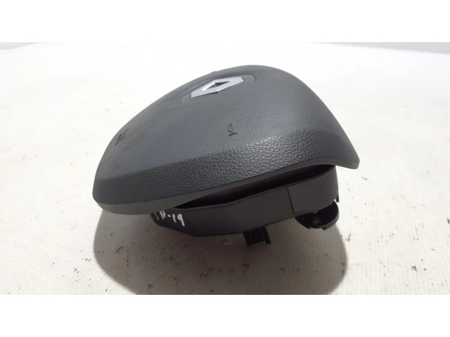 Подушка безопасности водителя 985700198R   Renault Trafic III (X82)