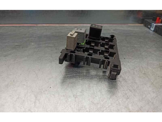 Pojistková skříňka Řídící jednotka BSM 1T1937503A   Volkswagen Caddy 2010