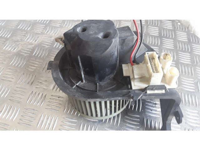 Вентилятор печки 576320300 Renault Clio II