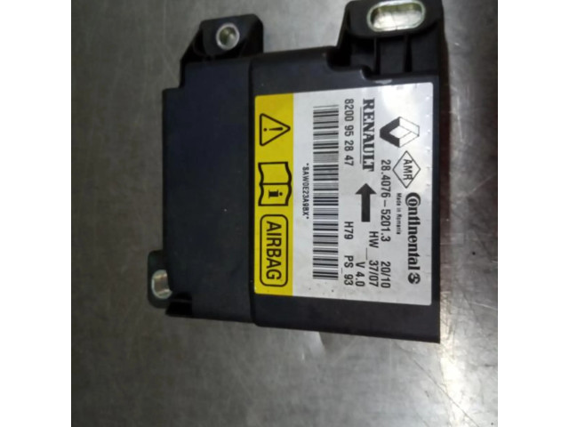 Блок подушек безопасности 8200952847   Dacia Duster