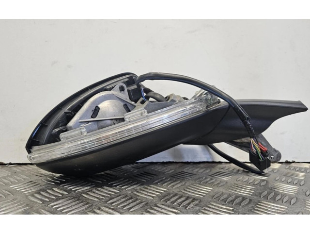 Зеркало электрическое Volkswagen Golf VII 2013 - 2019 года