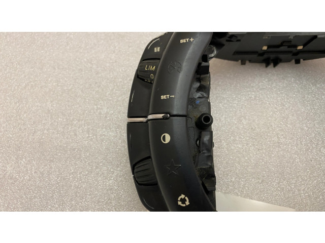 Jungiklių komplektas