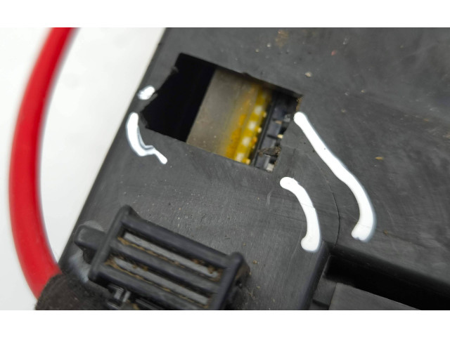 Pojistková skříňka 7P0937548H, SW0010 Porsche Cayenne (92A) 2011