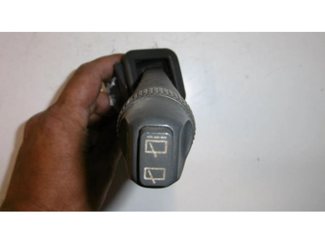 Ручка стеклоочистителей 30773047   Volvo V70