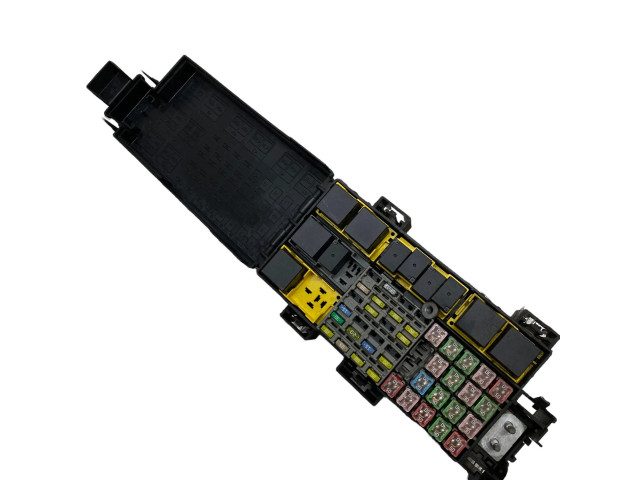 Блок предохранителей 68026455AC Jeep Grand Cherokee (WK)