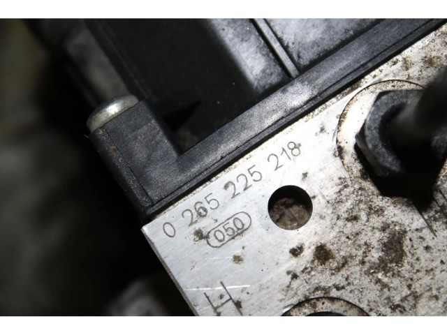 Jednotka ABS    Smart Roadster 2003