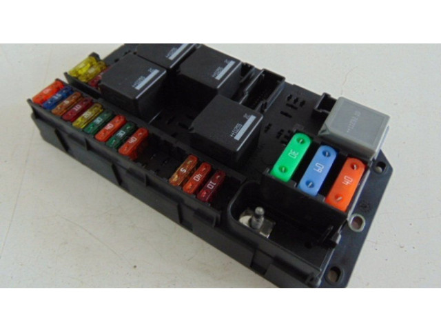 Блок предохранителей