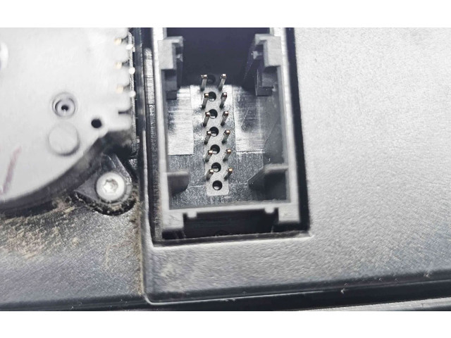 Блок управления климат-контролем 9177712   BMW 5 E60 E61