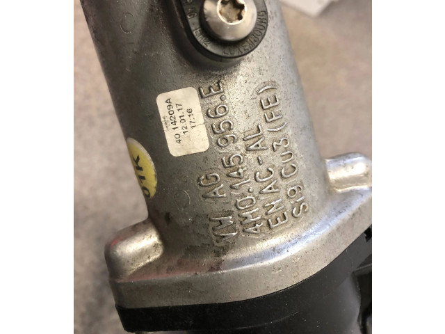 Интеркулер 4M0145804R Audi SQ7