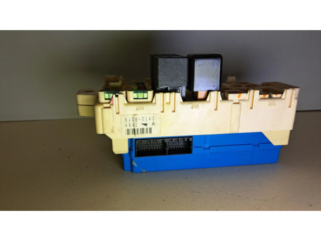 Блок предохранителей MR445952, G8C500M Mitsubishi Space Runner