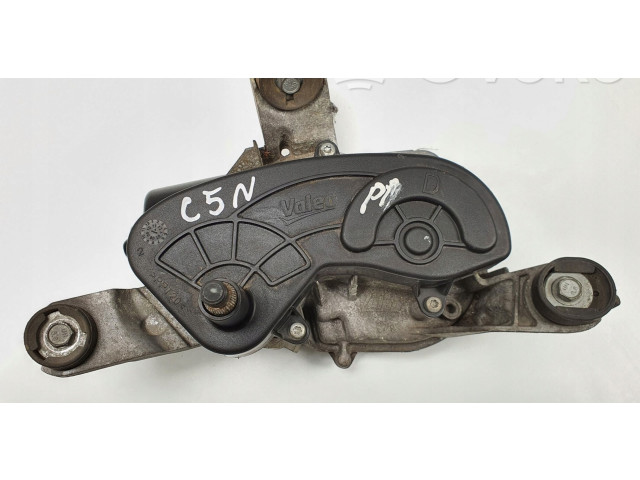 Двигатель стеклоочистителей