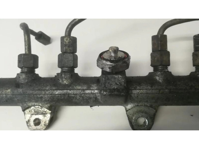 Vstřikovací lišta 0445214016 Fiat Stilo pro naftový motor 1.9