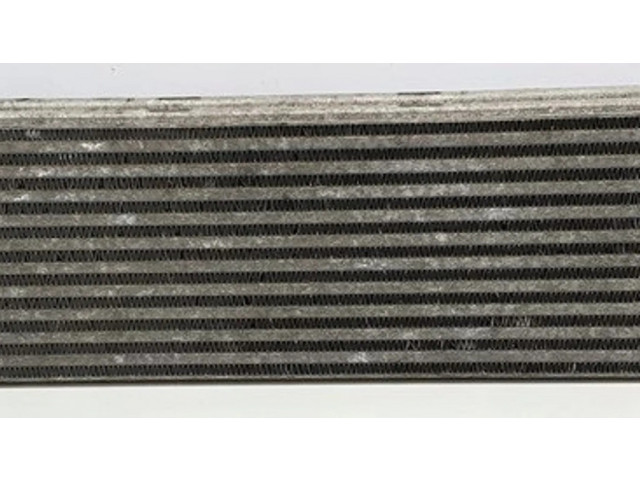 Интеркулер  31273909   Volvo V70 