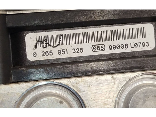 Блок АБС 9664532380, 9666848380   Peugeot  5008   -  года