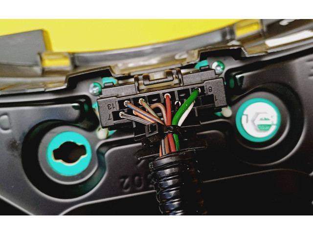 Панель приборов 13214771LP   Opel Meriva A       