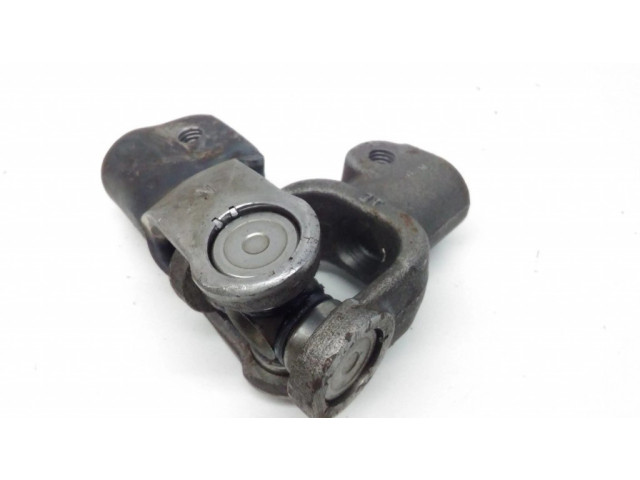 Крестовидная связь оси рулевого колеса