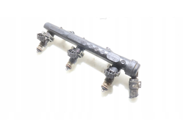 Топливная рампа    Skoda Citigo   для двигателя AHY