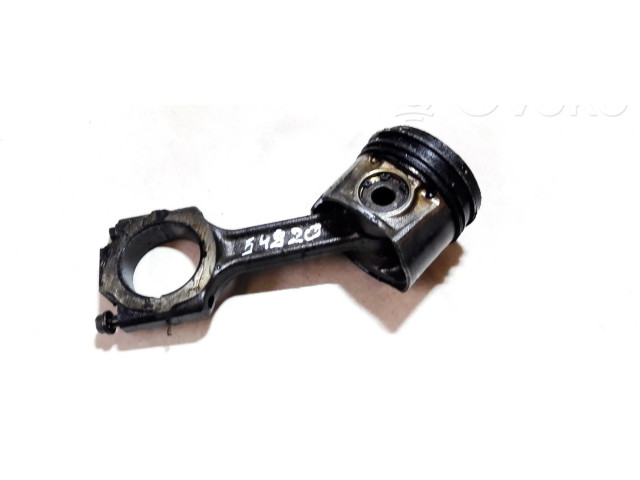 Píst    Fiat Punto (188)  pro naftový motor 1.9  