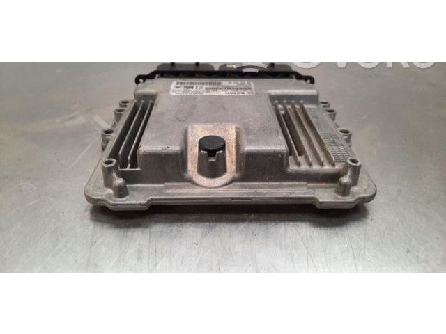 Блок управления двигателя 9832694380   Peugeot Partner III