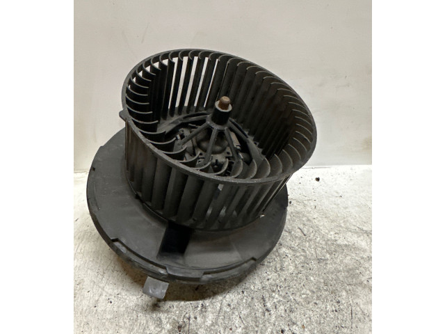 Вентилятор печки 1K1819015, 1K1819015C Skoda Octavia Mk2 (1Z)
