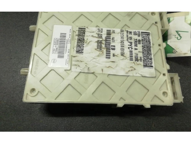 Pojistková skříňka Ford C-MAX II 2011