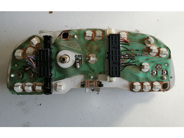 Přístrojová deska Ford Mondeo MK I 1994 93BB10C956CA