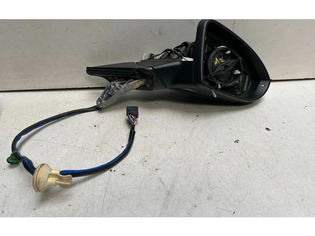 Зеркало электрическое Volkswagen Golf VII 2013 - 2019 года