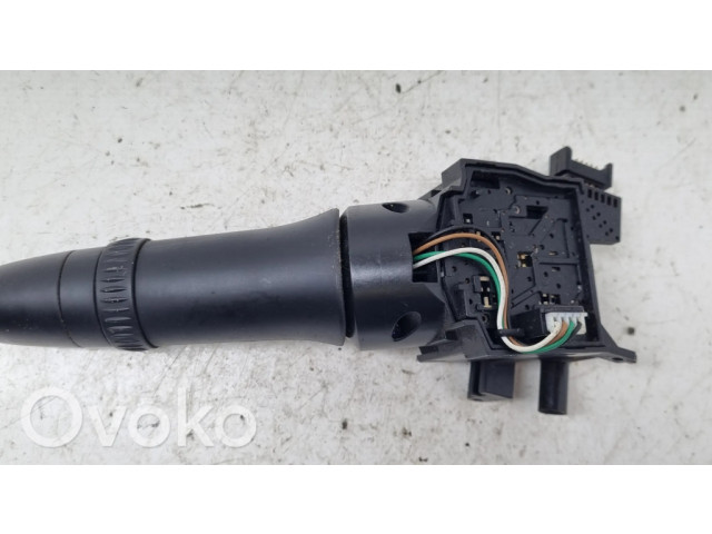 Ручка поворотов/ фонарей