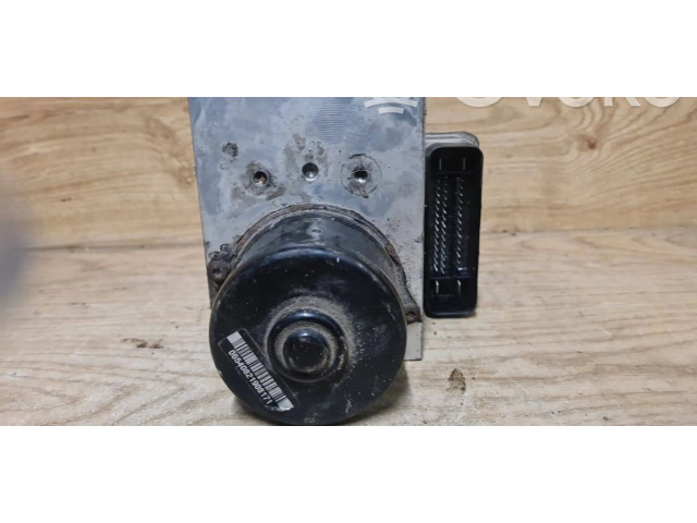 Блок АБС P30793444, 30643982   Volvo  XC90  2003 - 2006 года