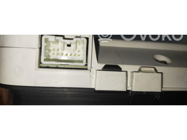 Панель приборов 31296229   Volvo C30       